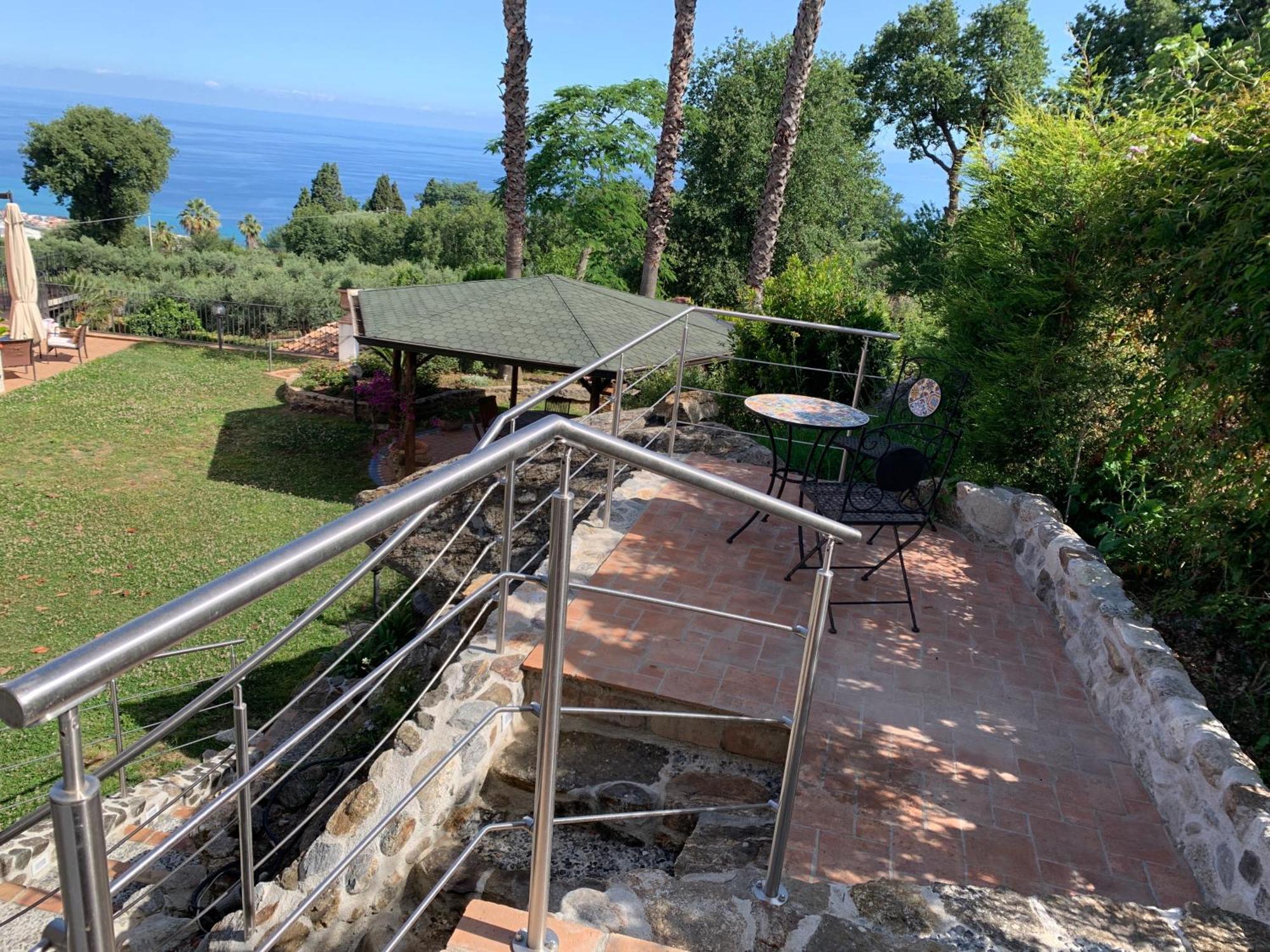 Villa Zufrò Vibo Valentia Exterior foto