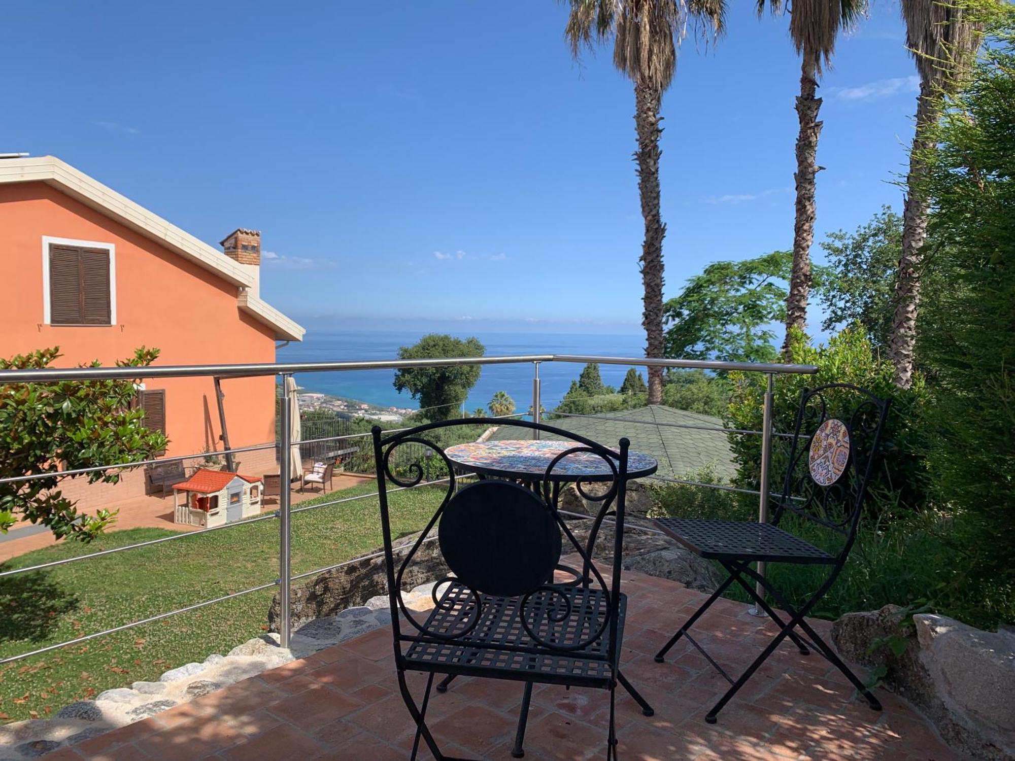Villa Zufrò Vibo Valentia Exterior foto