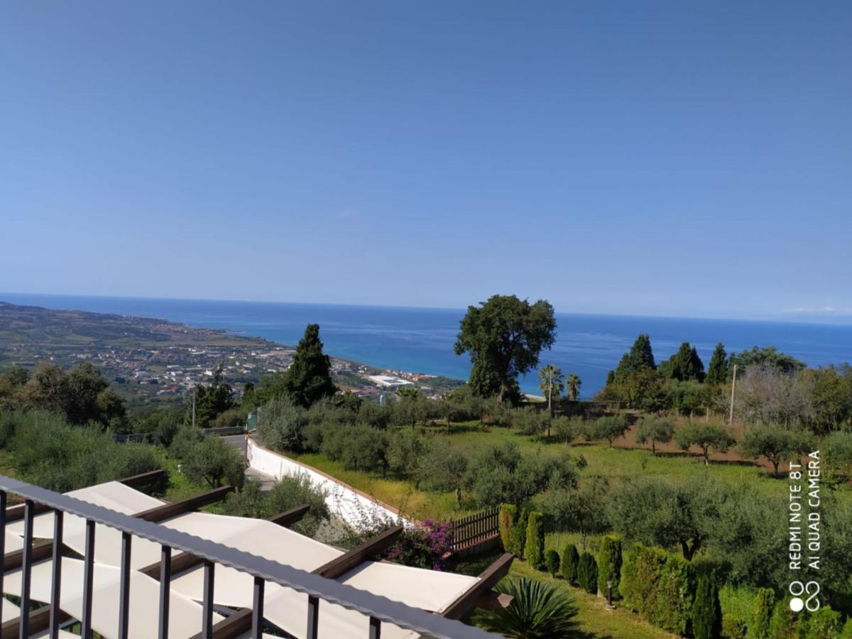 Villa Zufrò Vibo Valentia Exterior foto